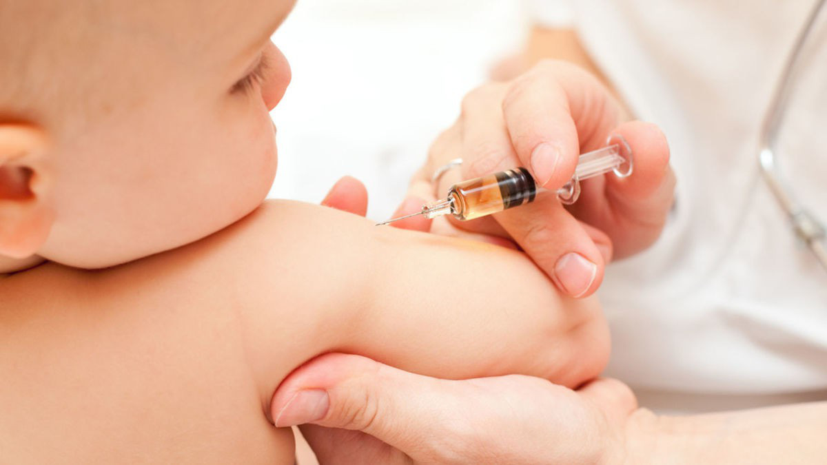 Tiêm vắc xin viêm não Nhật Bản có thể gây ra một số tác dụng phụ