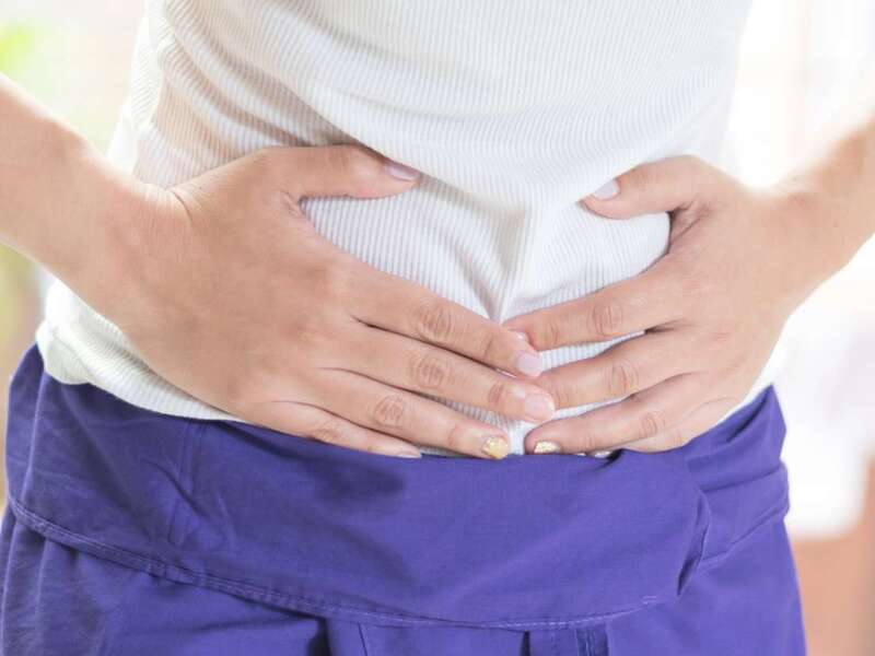 Polyp túi mật có thể gây đau bụng và rối loạn tiêu hóa