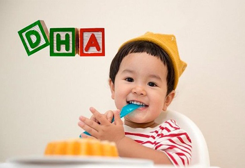 Cho trẻ ăn bổ sung đúng cách để trẻ phát triển khỏe mạnh