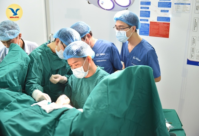 Phương pháp phẫu thuật Longo được các chuyên gia đánh giá cao với nhiều ưu điểm vượt trội