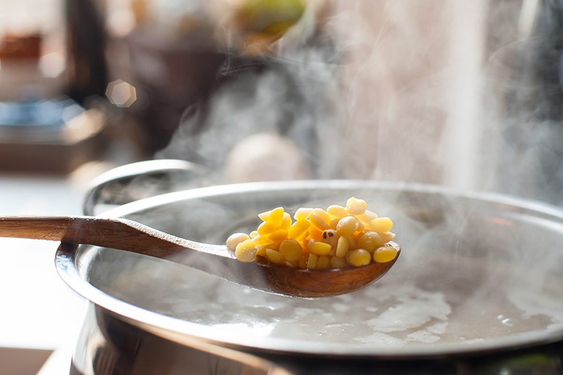 Hãy dành thời gian để nấu cho chính bản thân mình và gia đình một nồi súp nóng hổi, vừa mang giá trị dinh dưỡng cao vừa có tác dụng làm ấm hiệu quả