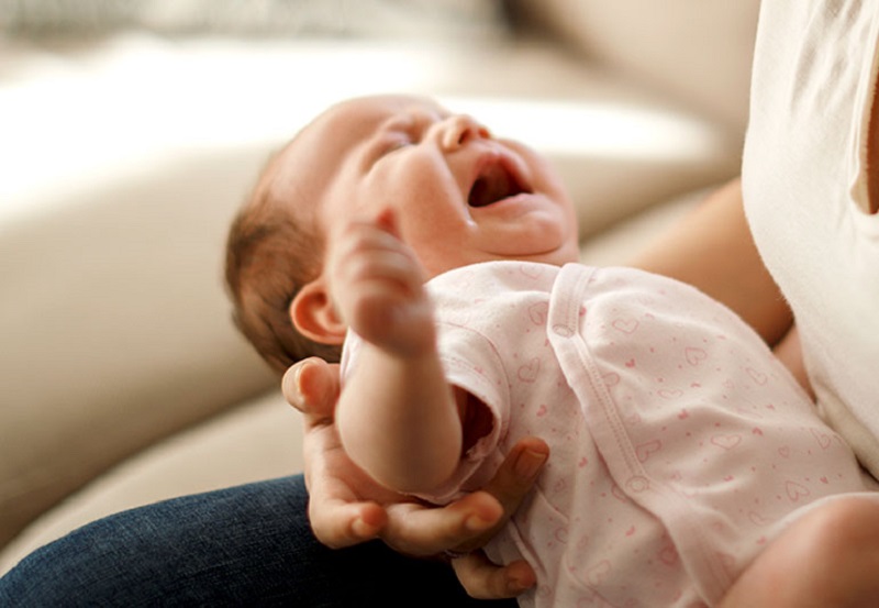 Trẻ sơ sinh ho là phản ứng tự nhiên của cơ thể trẻ