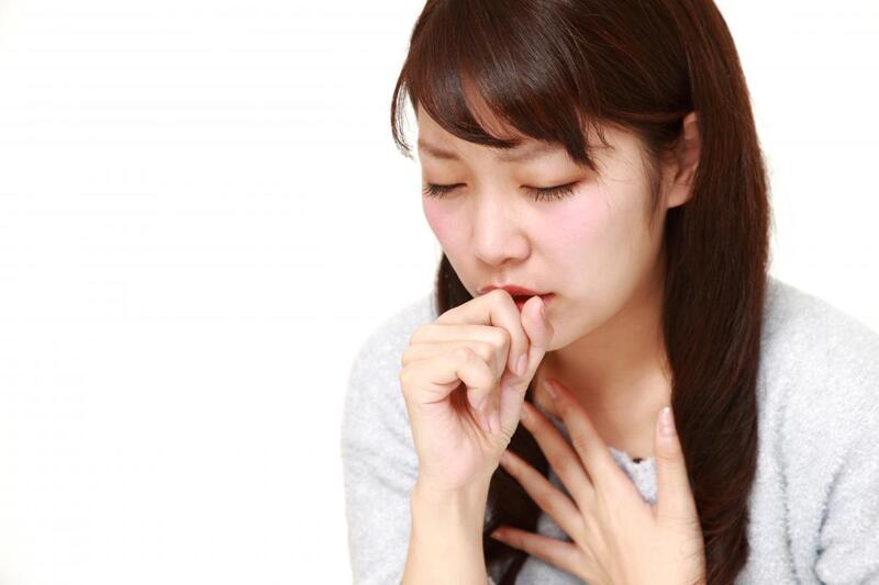 Viêm mũi họng mạn tính gây triệu chứng ho, ngứa rát họng kéo dài trên 1 tuần