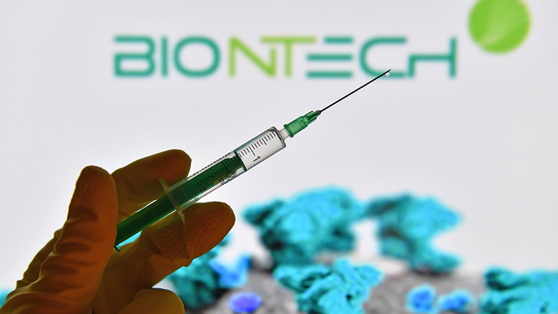 Vacxin Pfizer-BioNtech được FDA cấp phép sử dụng cho trẻ em và thanh thiếu niên 