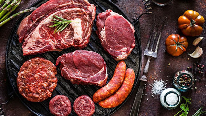 Thịt đỏ gây ra nhiều bất lợi cho bệnh nhân bị trĩ