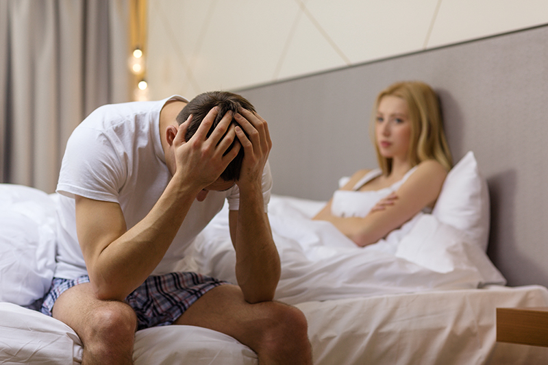 Mối quan hệ vợ chồng bị ảnh hưởng, thường xuyên xảy ra cãi vã 