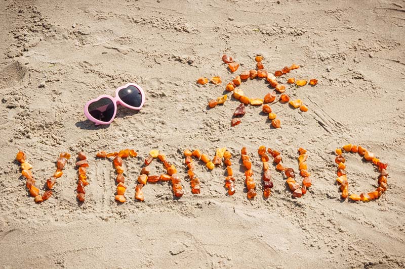 Có thể phơi nắng khoảng 10 phút mỗi ngày trước 8 giờ sáng để tổng hợp vitamin D một cách tự nhiên