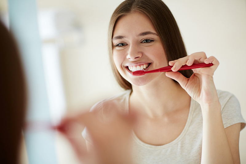 Viêm lợi chủ yếu do vệ sinh răng miệng không đúng cách