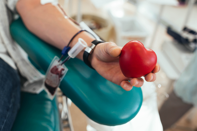 Xét nghiệm máu nhằm mục đích từ thiện sẽ không được hưởng bảo hiểm y tế 