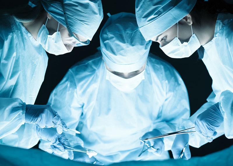 Phẫu thuật cắt bỏ ổ hoại tử là phương pháp điều trị tốt nhất