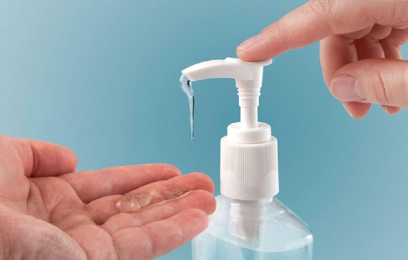 Rửa tay bằng xà phòng thường xuyên để tránh lây lan Covid-19
