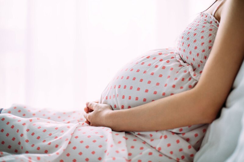 Khó thở là dấu hiệu khá thường gặp trong thai kỳ