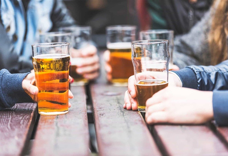 Loại bỏ rượu bia trong quá trình điều trị bệnh xơ gan