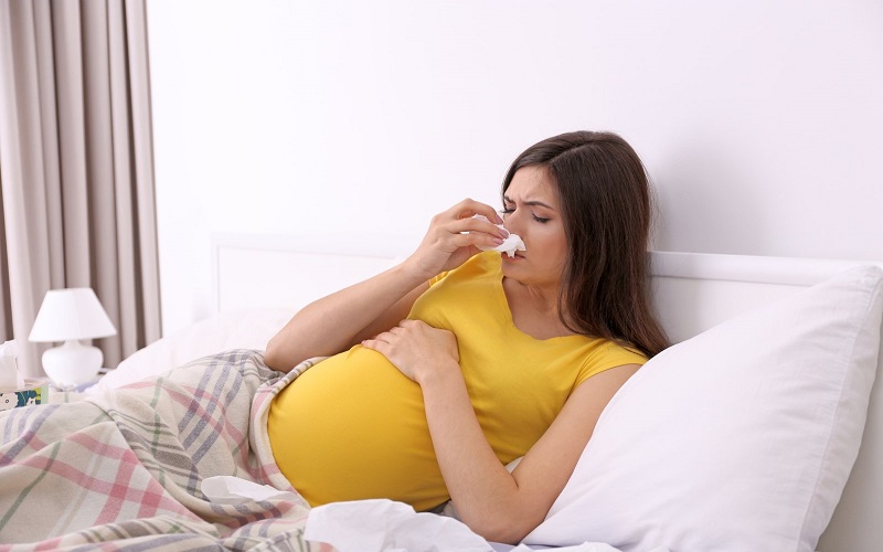 Quá trình mang thai bạn cũng có thể bị chảy nước mũi