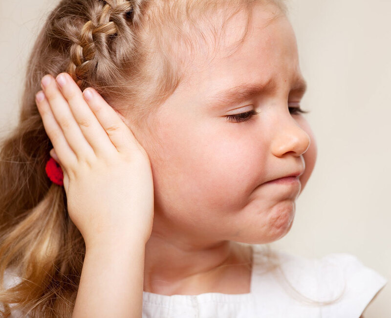 Viêm tai giữa làm giảm chức năng nghe