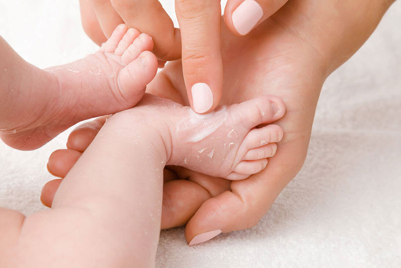Trẻ sơ sinh có làn da khá nhạy cảm