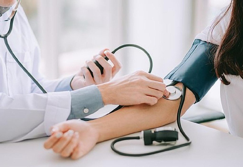 Một số bệnh nhân bị tăng huyết áp khi gặp bác sĩ