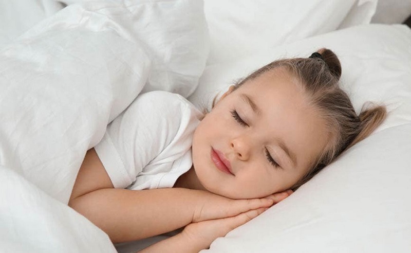 Trẻ em là đối tượng cũng có thể gặp các bệnh lý có liên quan tới giấc ngủ