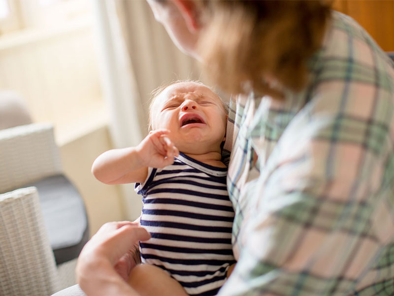 Tắc ruột ở trẻ sơ sinh thường có dấu hiệu nào?