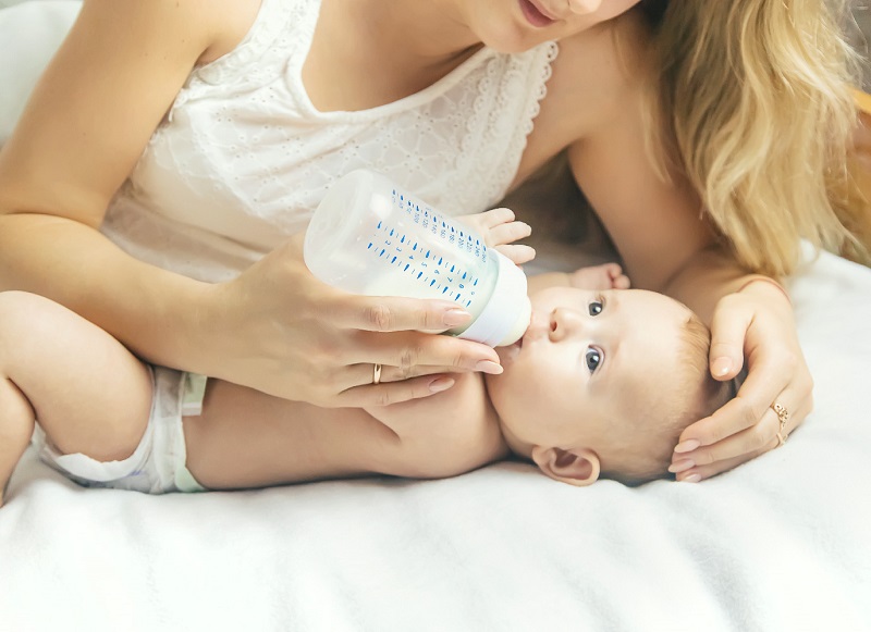 Sữa công thức cho trẻ sơ sinh có nhiều loại đa dạng