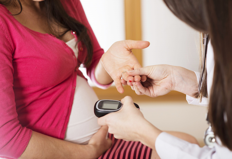 Các chỉ số đường huyết sẽ cho biết người mẹ có đang bị tiểu đường thai kỳ hay không