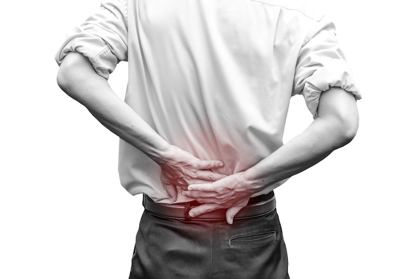 Đau thắt lưng có thể dẫn tới đau cơ, giãn cơ