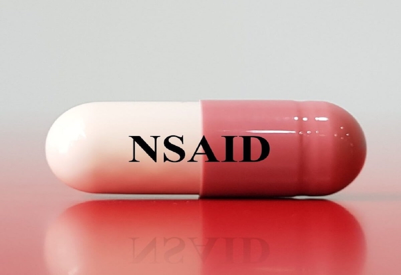 Nhóm thuốc NSAIDs có khả năng ức chế cơ thể tiết ra những chất kích thích tình trạng sưng viêm