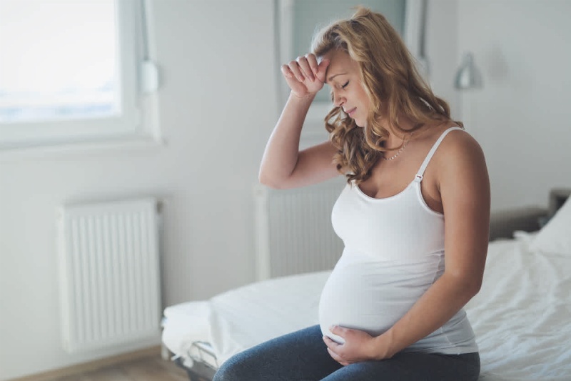 Mẹ bầu bị ngã khi mang thai có thể dẫn đến nhiều hậu quả khôn lường