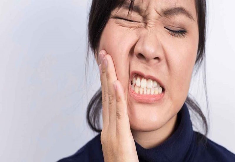 Sau nhổ răng khôn bạn có thể bị đau khoảng 2 đến 3 ngày