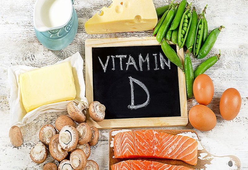 Vitamin D cũng rất cần thiết để giúp cơ thể tăng cường hấp thụ canxi