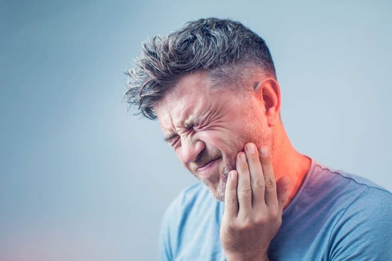 Tủy răng hoại tử có thể do bệnh sâu răng