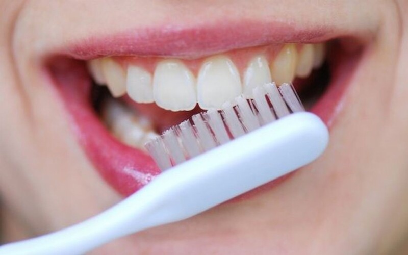 Vệ sinh răng miệng không sạch sẽ có thể là nguy cơ dẫn đến bệnh ung thư hạ họng