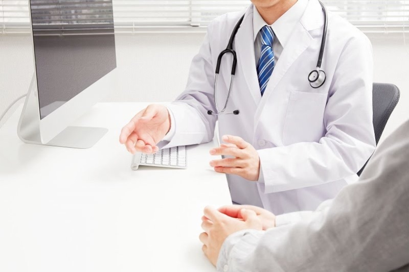 Cần ngưng sử dụng dược liệu đơn buốt và gặp bác sĩ để thăm khám khi có các biểu hiện bất thường