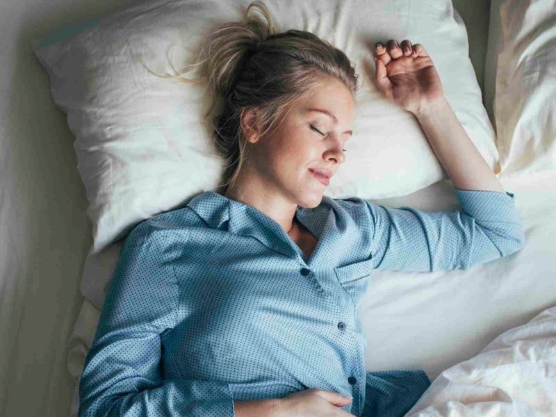 Cải thiện giấc ngủ với tư thế ngủ tốt nhất