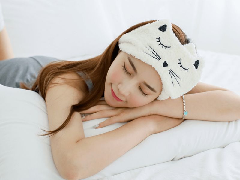 Từ bỏ thói quen ngủ nằm sấp để đảm bảo an toàn cho sức khỏe 