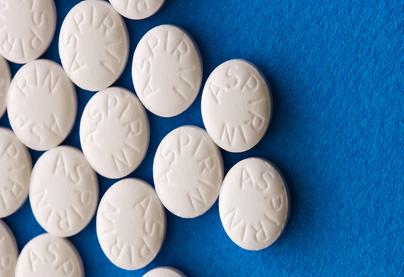 Aspirin thuộc nhóm thuốc giảm đau kháng viêm không steroid