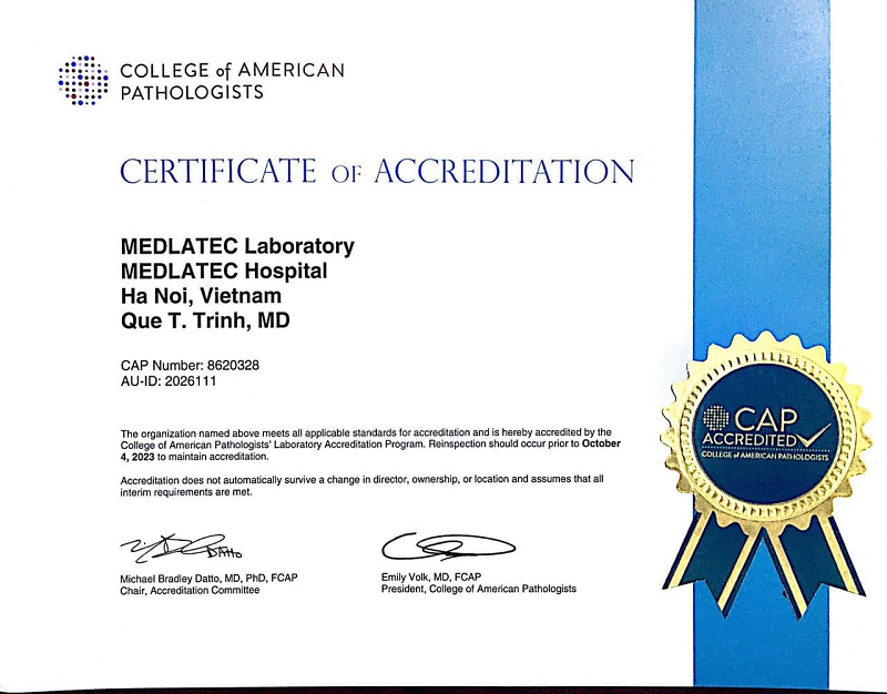 Ngày 7/1/2022, Trung tâm Xét nghiệm MEDLATEC chính thức được công nhận đạt tiêu chuẩn đánh giá chất lượng phòng xét nghiệm của Hiệp Hội Hoa Kỳ (College of American Pathologists)
