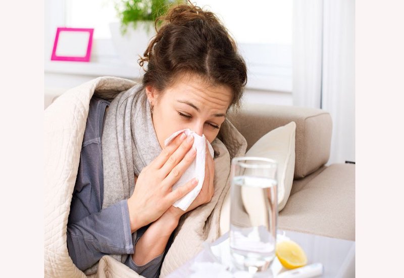Người bệnh thường có triệu chứng mệt mỏi, sổ mũi, đau cơ khi bị cúm