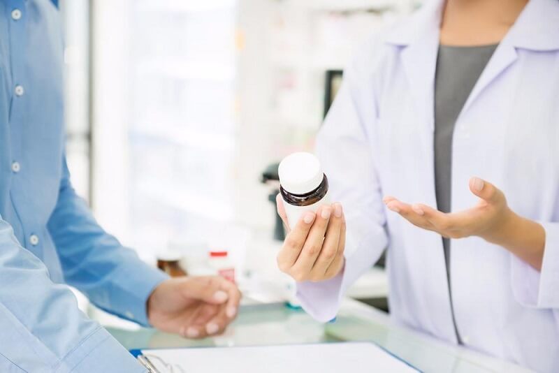 Việc dùng thuốc chống tập kết tiểu cầu cần có đơn thuốc chỉ định từ bác sĩ chuyên khoa