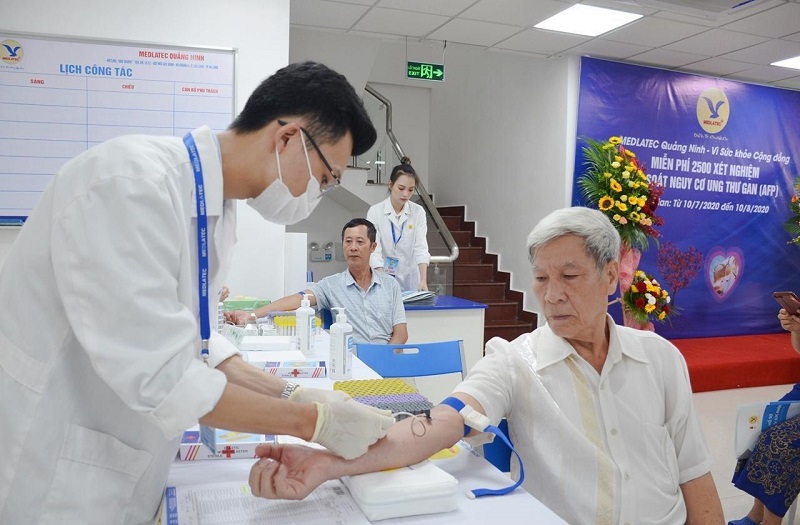 Chương trình miễn phí xét nghiệm tầm soát nguy cơ ung thư gan được tổ chức tại chi nhánh MEDLATEC Quảng Ninh.