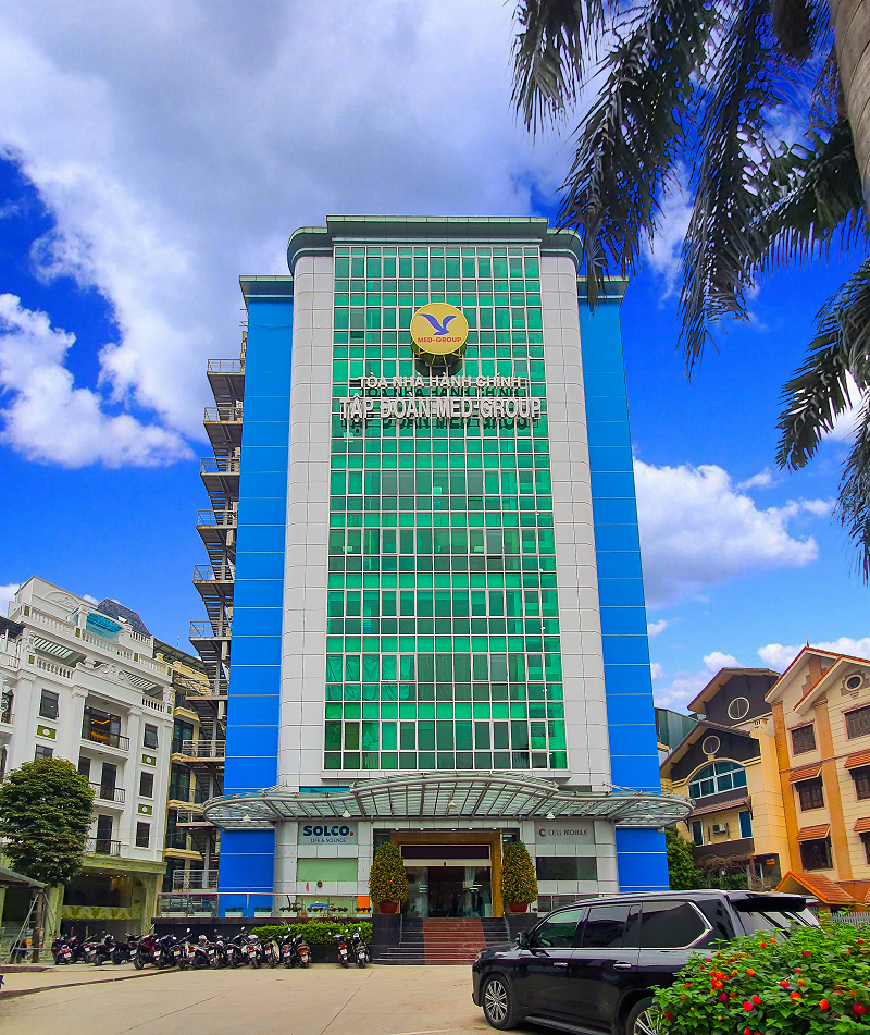 Tòa nhà văn phòng Tập đoàn MED-GROUP tọa lạc ở 278 Thụy Khuê, phường Bưởi, quận Tây Hồ, Hà Nội