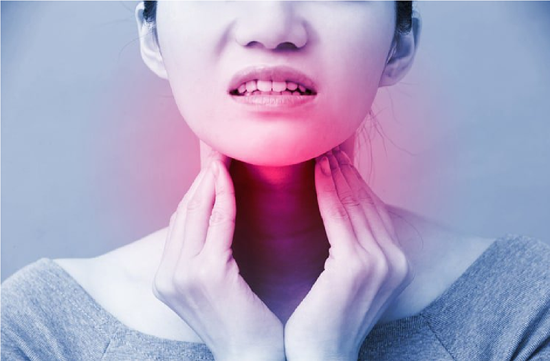 Đau họng, khó nuốt thức ăn, đau rát âm ỉ lâu ngày cần phải tầm soát ung thư tai mũi họng