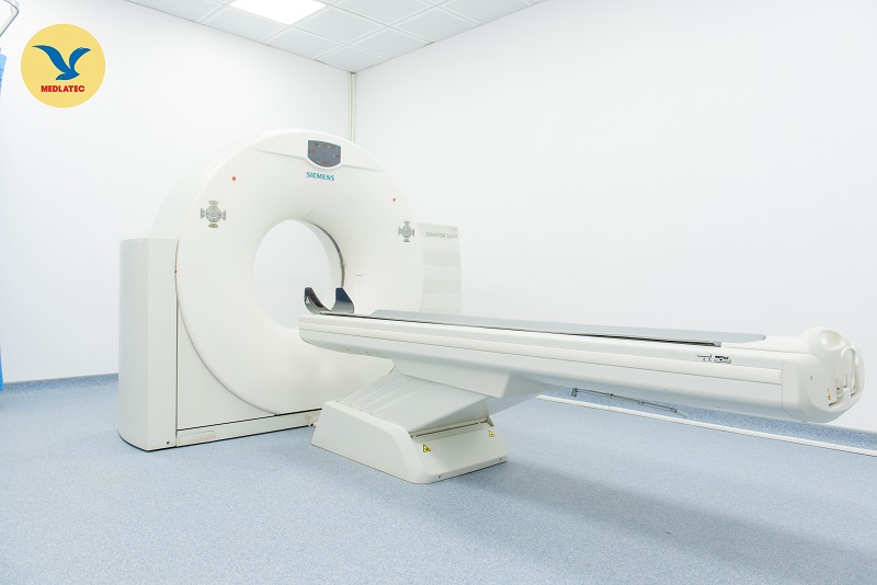 Hệ thống máy chụp CT hiện đại cho phép chẩn đoán, theo dõi bệnh lý chuyên sâu các chuyên khoa
