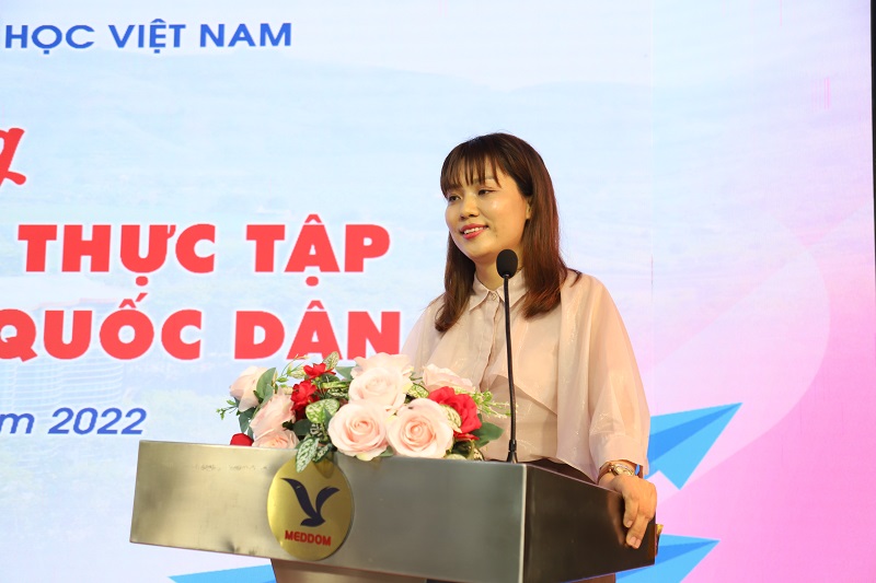 Bà Vũ Thị Phượng - Trưởng Ban Kinh doanh Truyền thông MED-GROUP phát biểu khai mạc chương trình
