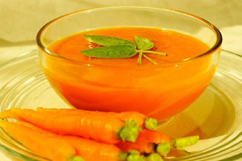 Ăn súp cà rốt làm dịu nhu động ruột, hạn chế tiêu chảy cho trẻ 