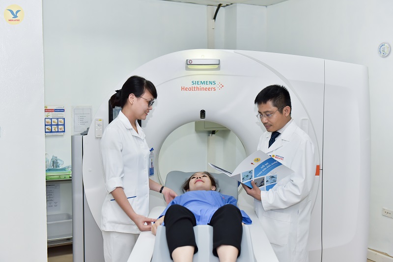 Việc chụp CT não có chỉ số nhiễm xạ ở mức cho phép nên không gây hại đến sức khỏe