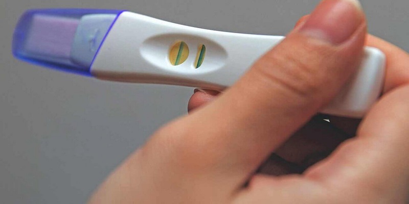 Có nên đi xét nghiệm máu để biết có thai hay không?
