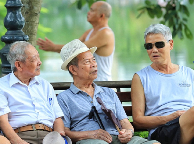 Tốc độ già hóa dân số của Việt Nam ngày càng tăng nhanh