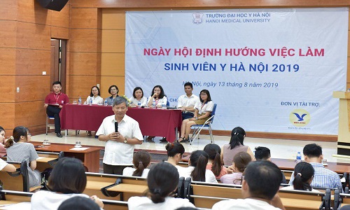 Ngày Hội định hướng nghề nghiệp cho sinh viên Y Hà Nội 