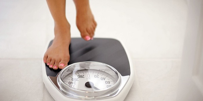 Sụt cân bất thường không rõ nguyên nhân cũng có thể báo hiệu bạn đang gặp vấn đề về đại tràng